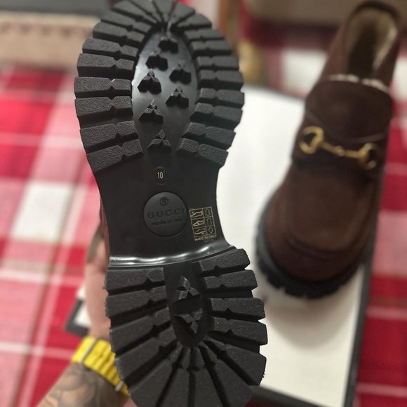 NEW GUCCI MEN'S BROWN SUEDE SHEARLING FUR HORSEBIT BOOTS/Loafer size G8/US 10 - Picture 6 of 16